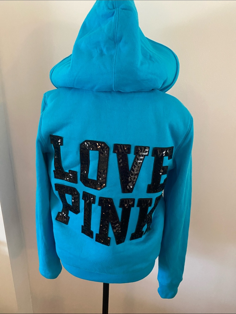 Pink by Victoria’s Secret circa 2011 sequined jacket - Picture 4 of 12